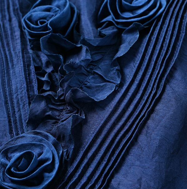 Ai Indian Silk Cache-Coeur Detail