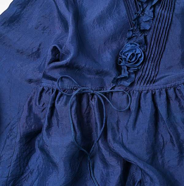 Ai Indian Silk Cache-Coeur Detail