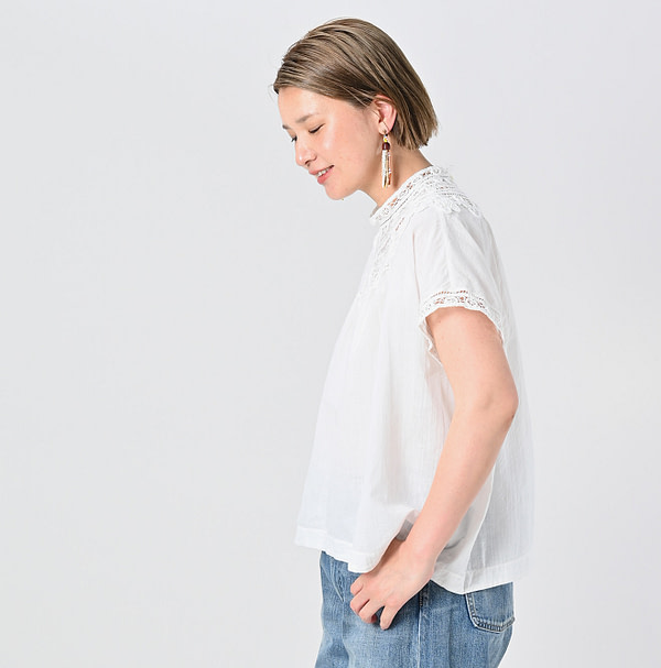 Khadi Ribbon Lace M Camisole Female Model