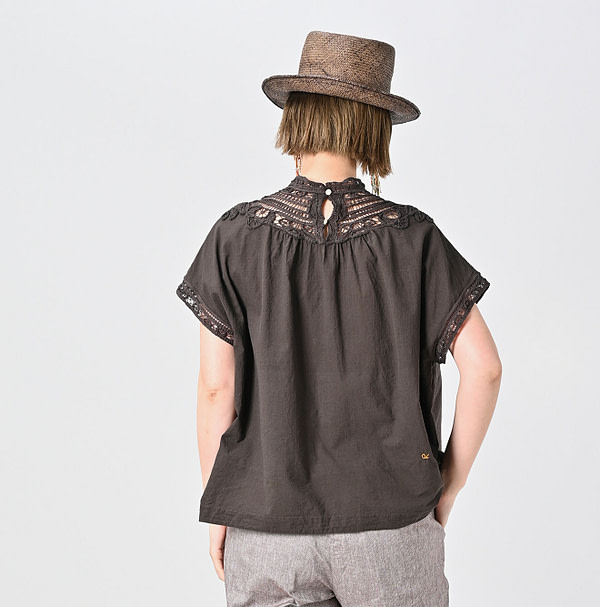 Khadi Ribbon Lace M Camisole Female Model