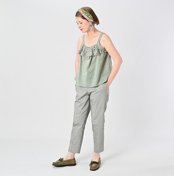 Khadi Ribbon Lace Flare Camisole Female Model