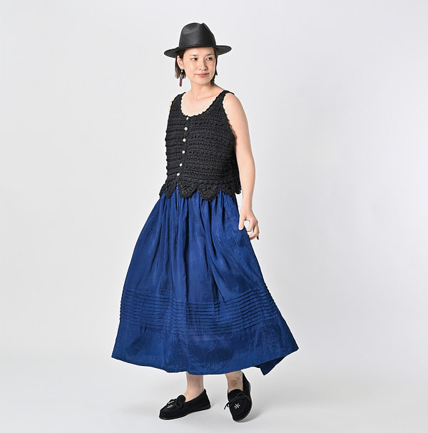 Ai Indian Silk Skirt Female Model