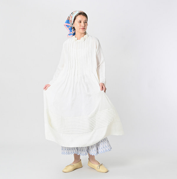 Indian Silk Corsage Dress Female Model