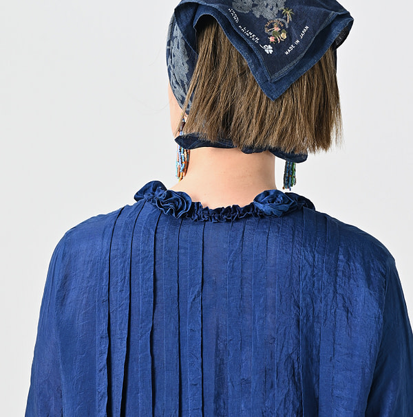 Ai Indian Silk Corsage Dress Detail