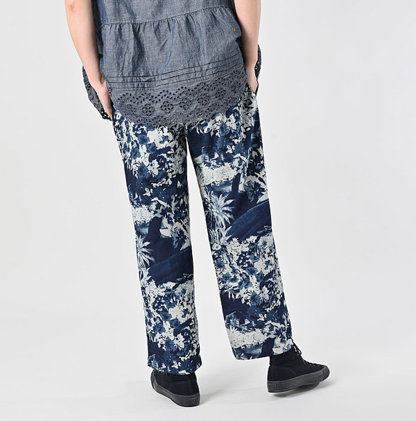 Indigo Irie Aloha Print Easy Pants Female Model
