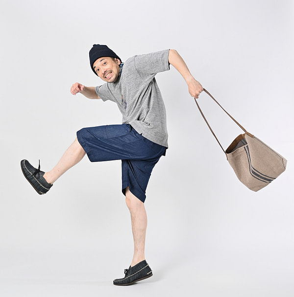 Jacquard Striped Bag Male Model
