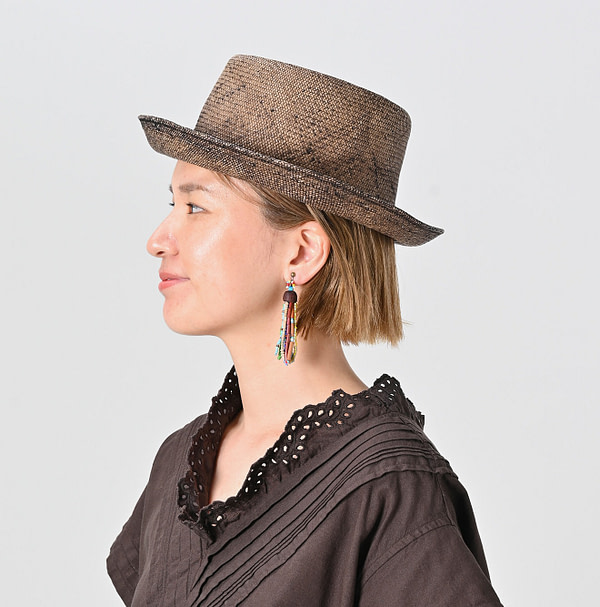 Beads de LeiLei Earrings Female Model