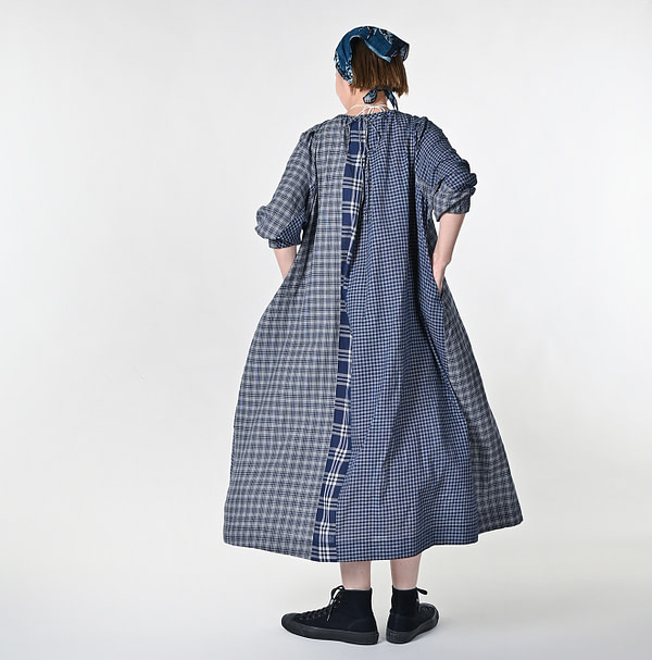 Ai Bleeze Khadi Mix Tuck Dress Female Model