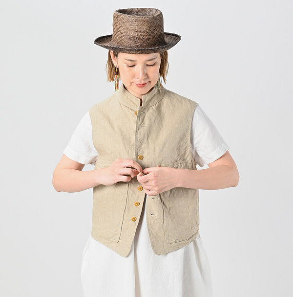 Linen Cloth Nîmes Vest Female Model