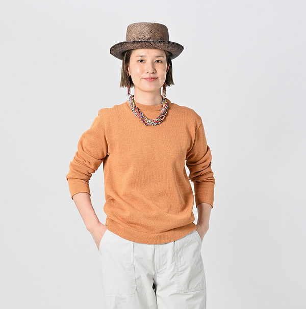 GIma Knitsew 908 Long Sleeve T-shirt Female Model