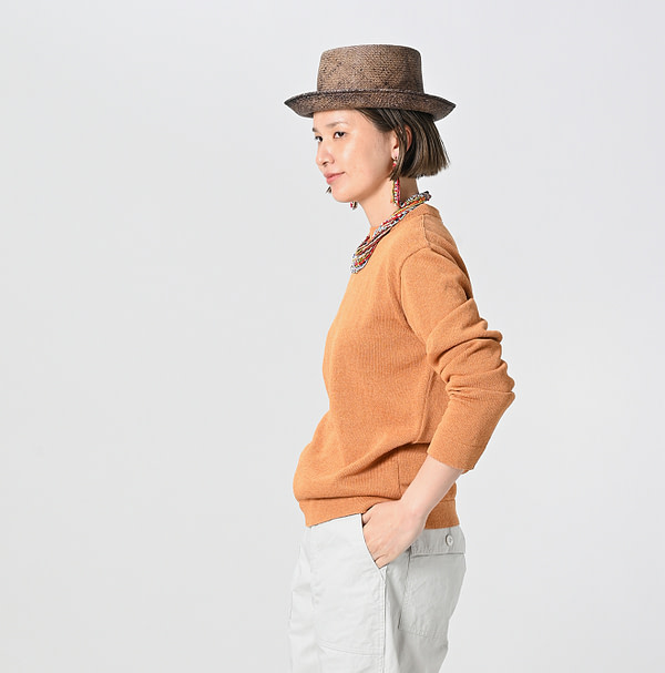 GIma Knitsew 908 Long Sleeve T-shirt Female Model