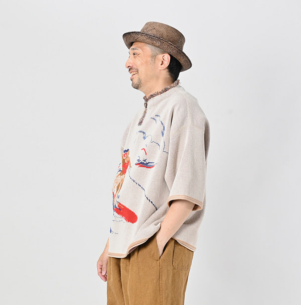 Surf Hula Girl Jacquard 908 Outer T-shirt Male Model