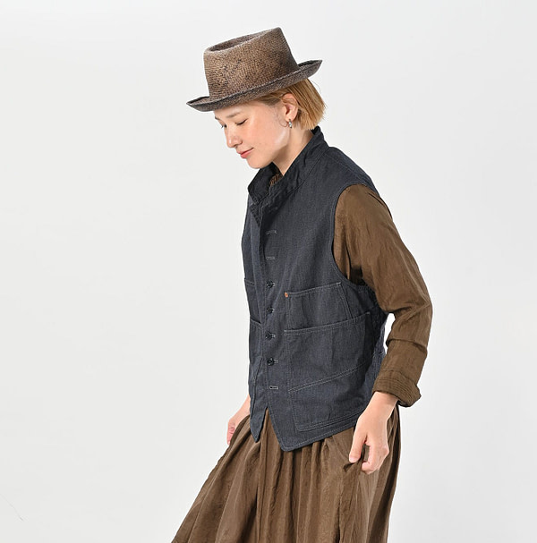 Indigo Yorimoku Hira Nîmes Vest MEN Female Model