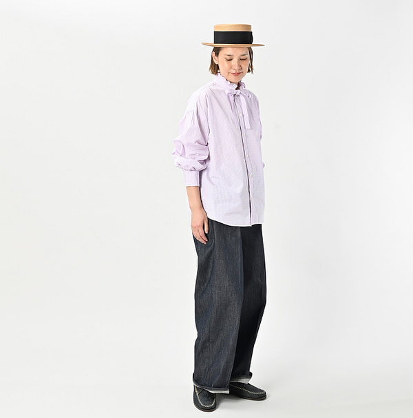 No.180 Miko Long Sleeve Coupé Bow Tie Shirt Female Model