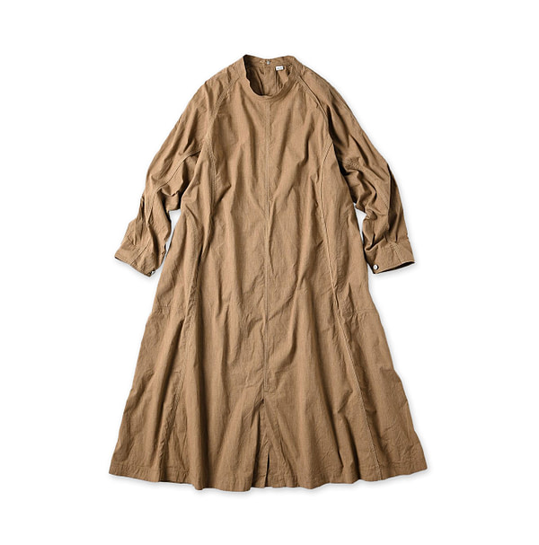 Yorimoku Hira Military Cover All Dress Beige
