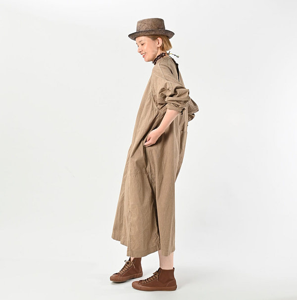 Yorimoku Hira Military Cover All Dress Female Model