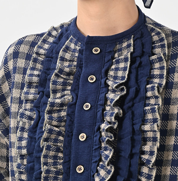 Gingham Jacquard Cardigan Detail