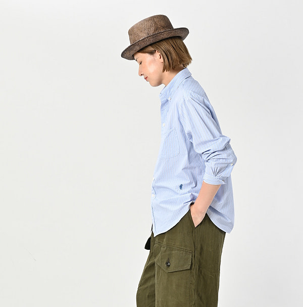 No.180 Miko 908 Ocean Button Down Shirt Detail Female Model