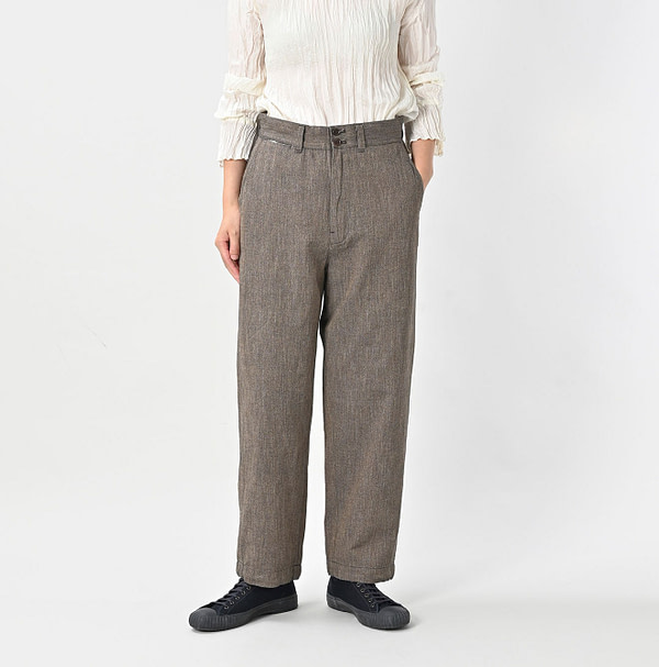 Indigo Mini Herringbone Cotton Tweed 908 Nîmes Pants Female Model