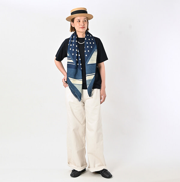 Indigo Supima Aya Dot Furoshiki Female Model