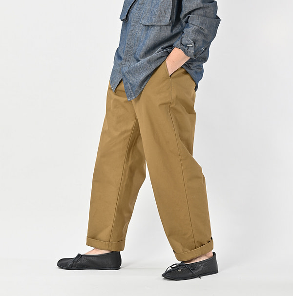 Duck 908 Nîmes Pants Male Model