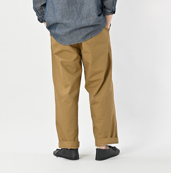 Duck 908 Nîmes Pants Male Model