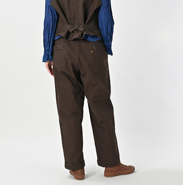 Duck 908 Nîmes Pants Female Model
