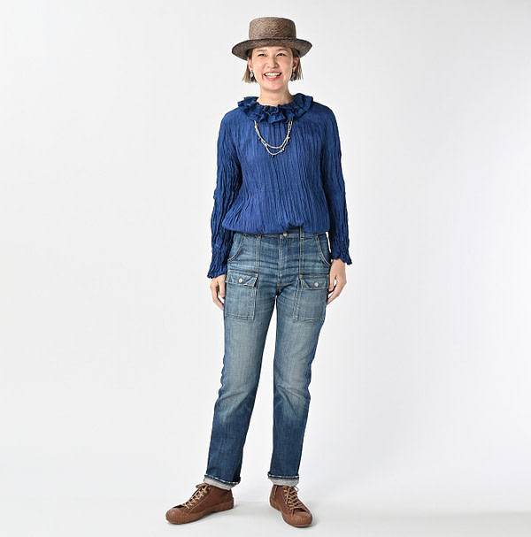 Rye Mugi Denim 908 Bush Pants Distressed Female Model