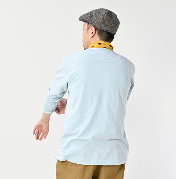 Tenjiku 908 Long Sleeve Ocean T-shirt Dark Male Model