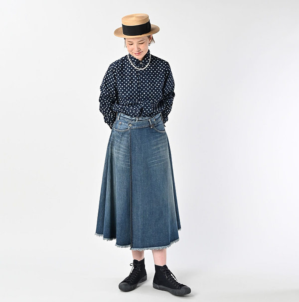 Rye Mugi Denim Crossover Skirt Zyu Female Model