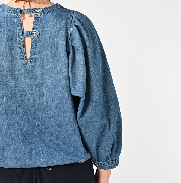 45 Petite Denim Puff Bridge Blouse Detail