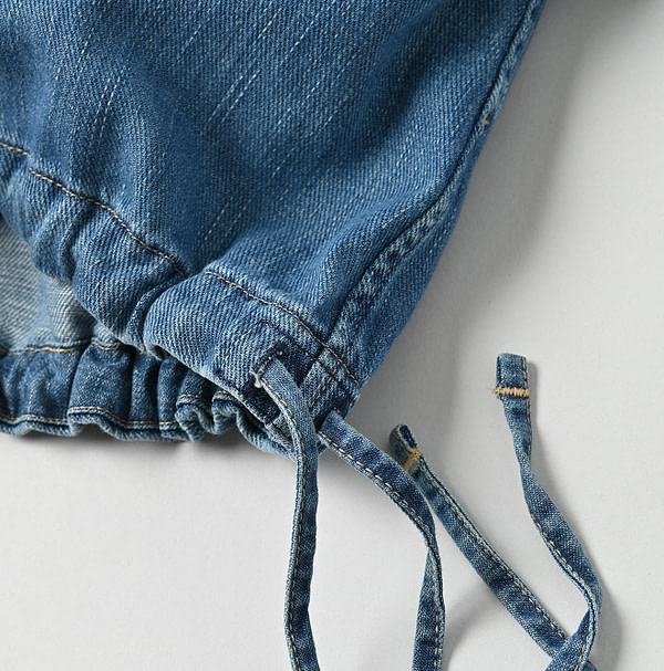 45 Petite Denim Puff Bridge Blouse Detail