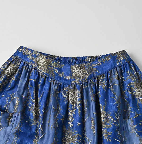 Chandelier Flower Print Puff Apron Skirt Detail