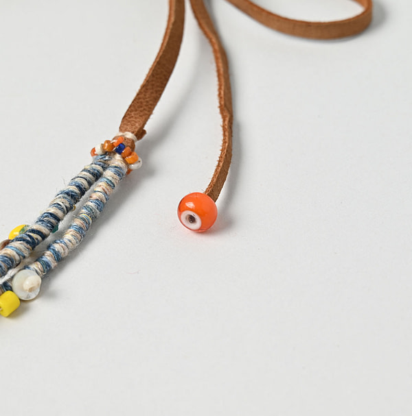 Kurukuru Concho Choker Detail