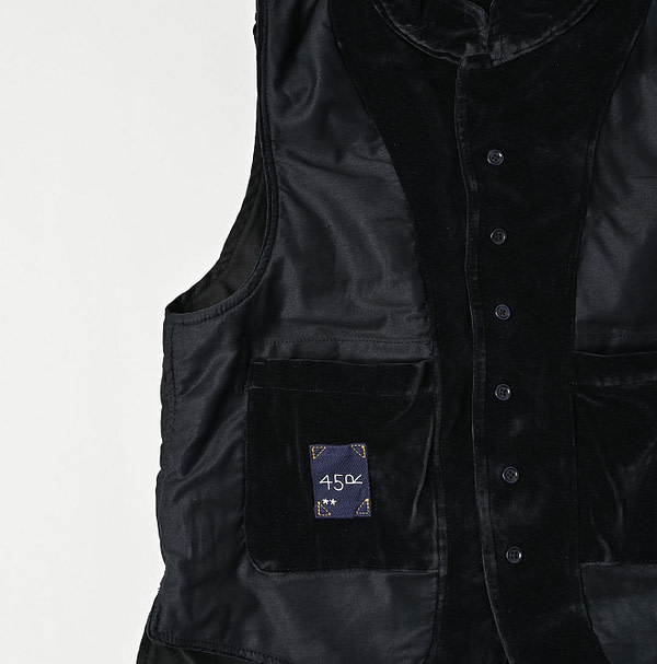 Velvet 908 Stand Collar Vest Detail