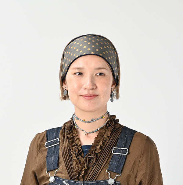 Silk x Super Gauze Hair Band Female Model
