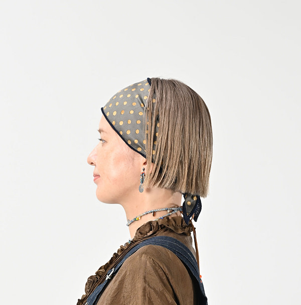 Silk x Super Gauze Hair Band Female Model