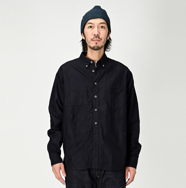 Indigo Supima OX 908 Ocean Sail Shirt Male Model