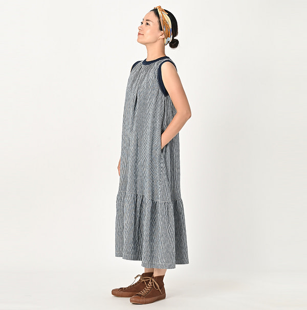 Hickory Tenjiku Dress Female Model