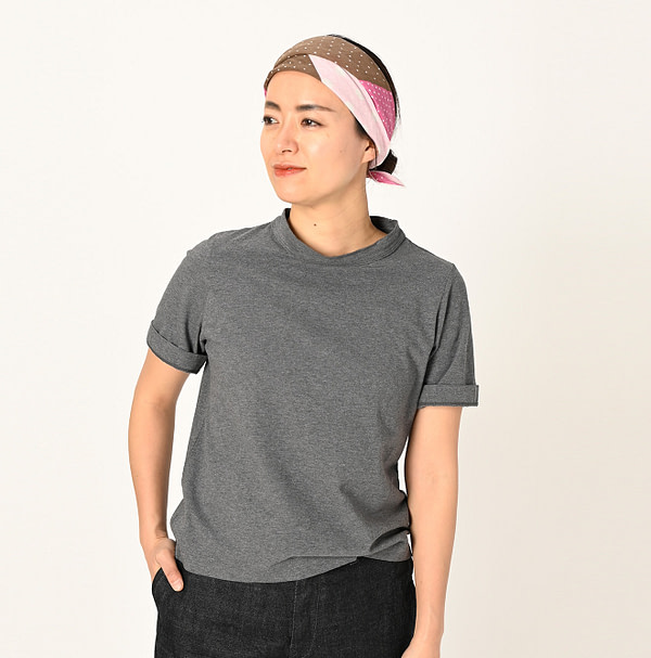 Top 908 45 Star T-shirt Female ModelTop Dozume Tenjiku Cotton 45 Star T-shirt (Women's) Female Model