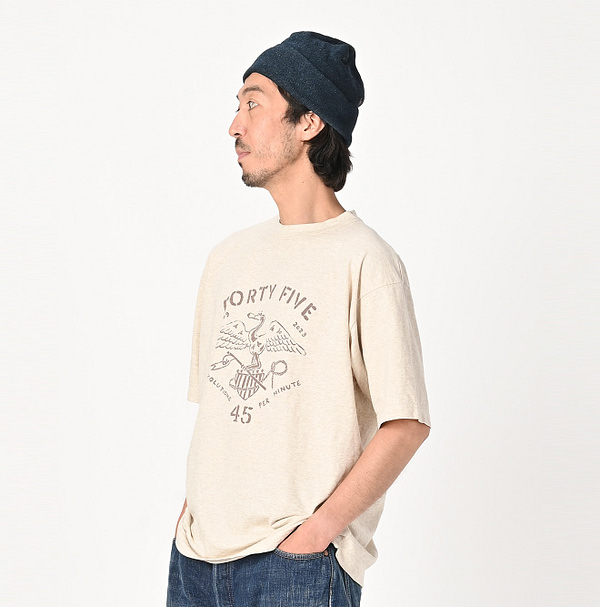 Top Umiitary College Print 908 45 Star T-shirt Male Model