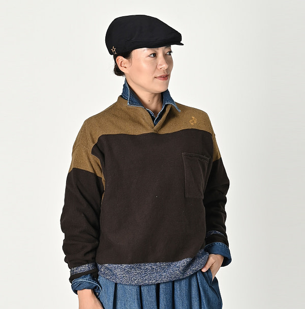 Yama Basque Outer T-shirt Female Model