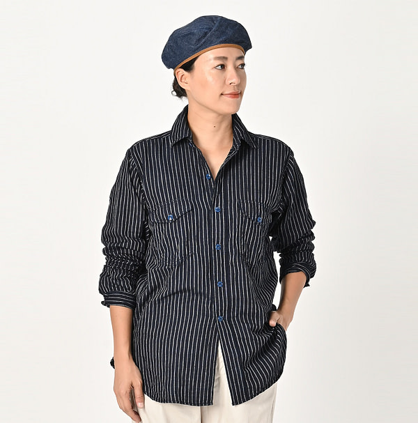 Indigo Fuwa Fuwa Double Woven 908 Yama Shirt Female Model