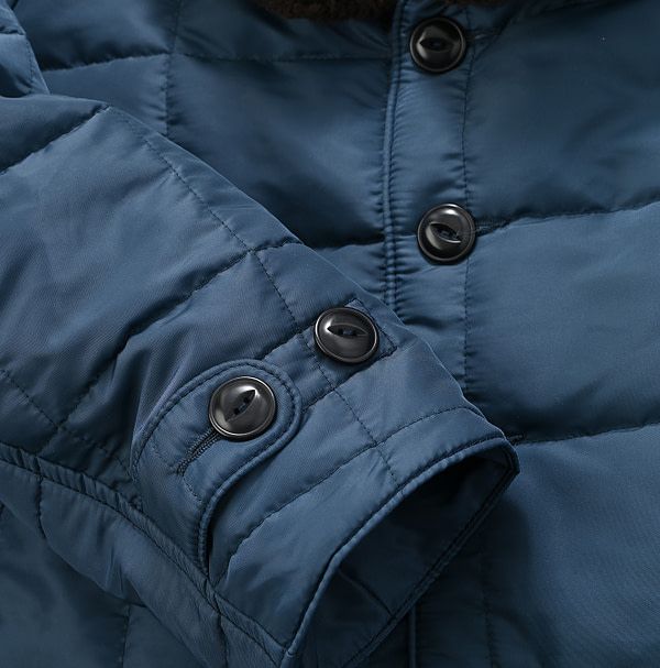 Thick Nylon 908 Tent Blouson Detail