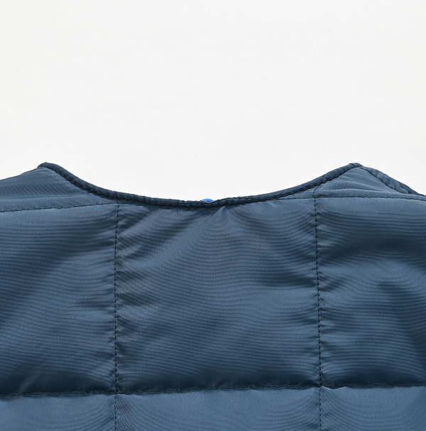 Thick Nylon 908 Tent Blouson Detail