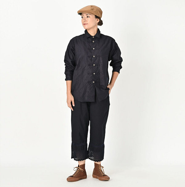 Indigo Supima Oxford 908 8 Knot Shirt Female Model