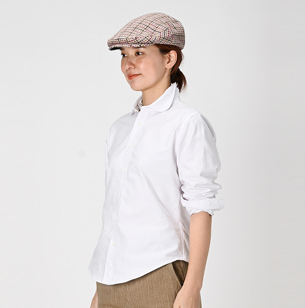 Supima OX Petit Loafer Shirt Female Model