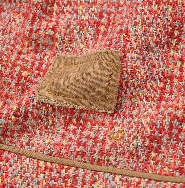 Tamatebako Tweed No-collar Annie Jacket Detail