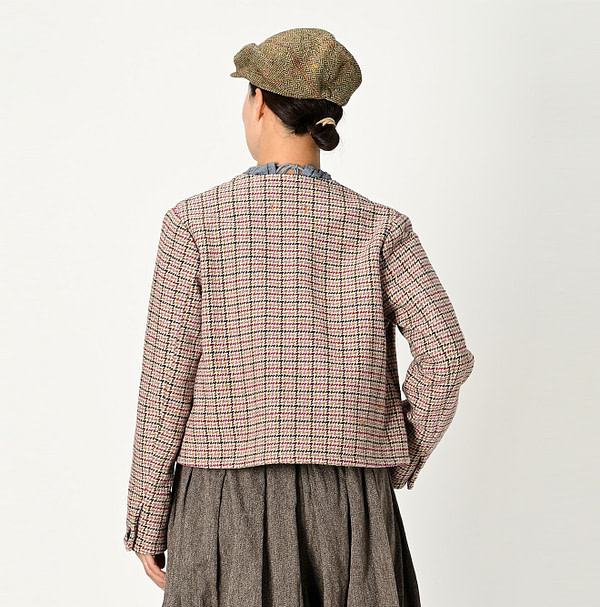 Cotton Tweed No Collar Annie Jacket Pink Female Model