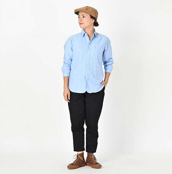 Supima Oxford 908 Loafer Shirt Female Model